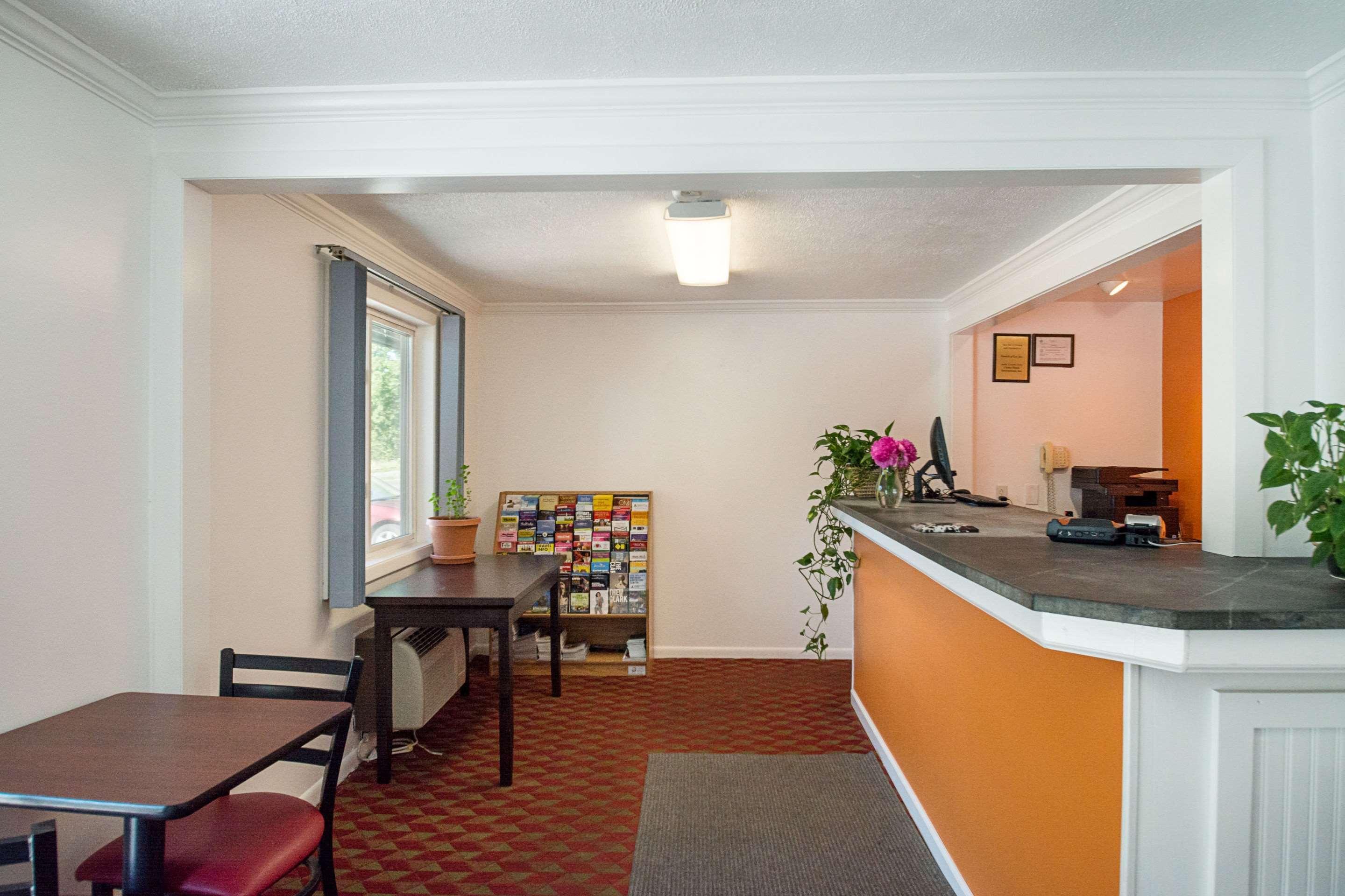 Econo Lodge Lee - Great Barrington Exterior foto