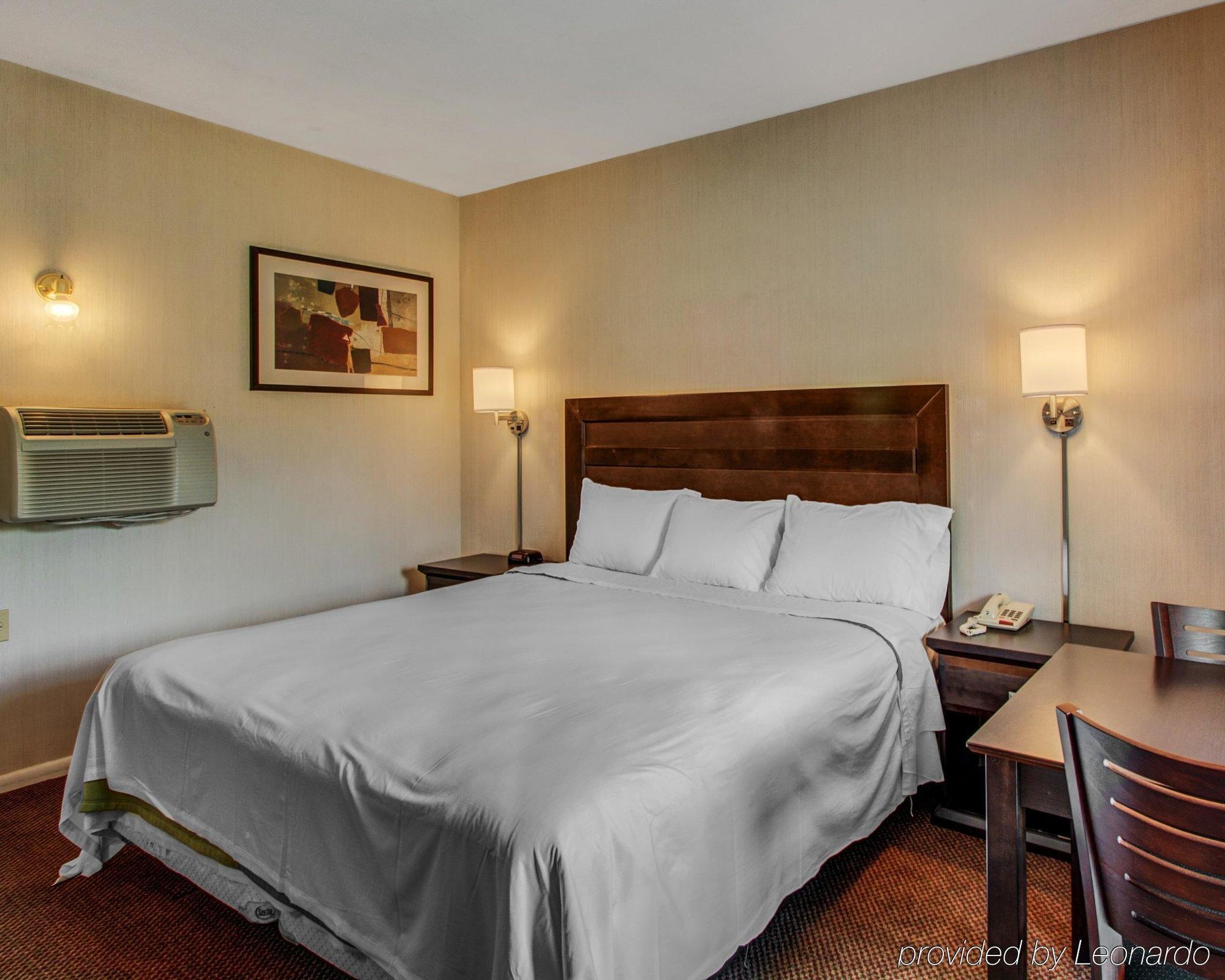 Econo Lodge Lee - Great Barrington Exterior foto